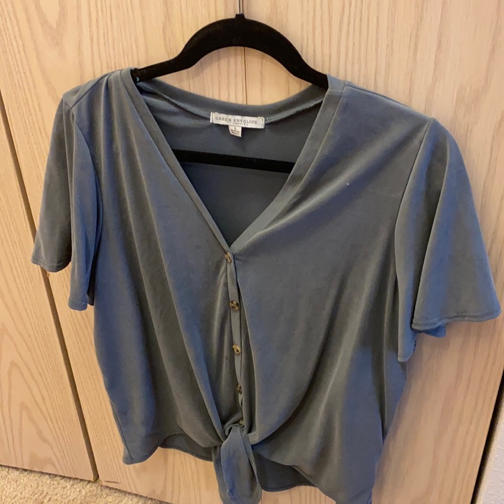 Soft semi crop top
